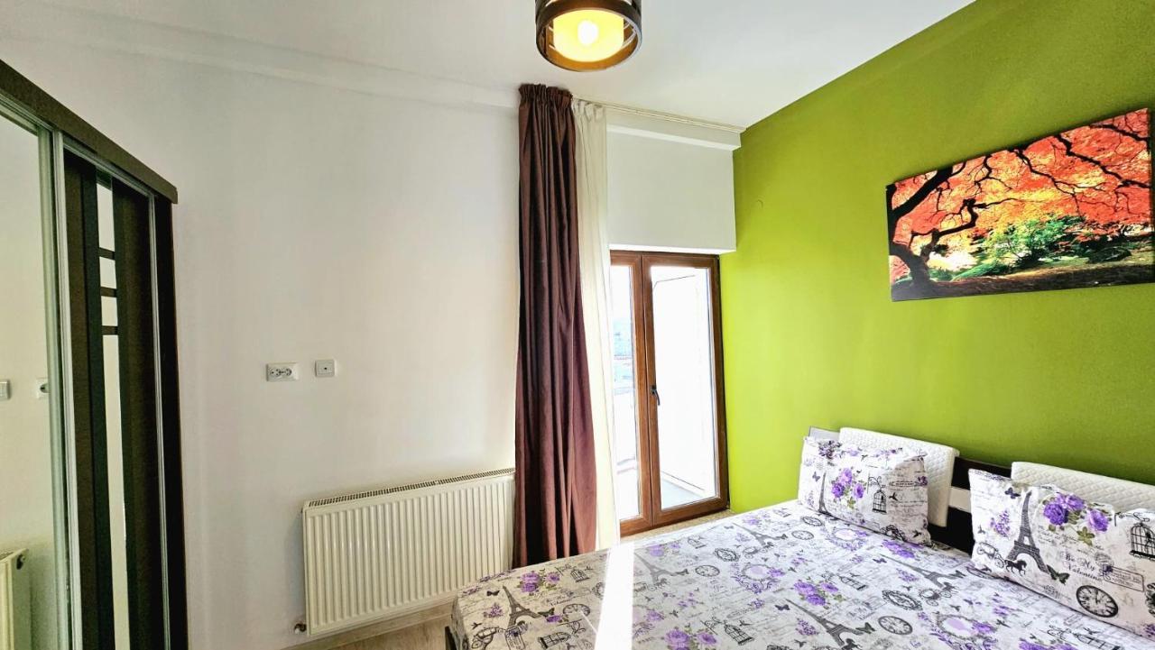 Cityscape Apartment Near Palas Mall Iasi Luaran gambar