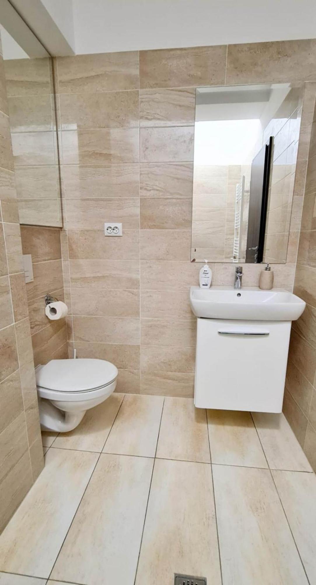 Cityscape Apartment Near Palas Mall Iasi Luaran gambar